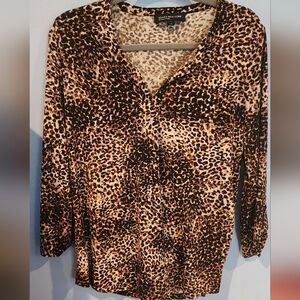 Jones New York Leopard Print Long Sleeve V-Neck Top  Size L